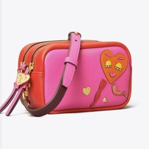 NWT TORY BURCH PERRY HEART CROSSBODY BAG
